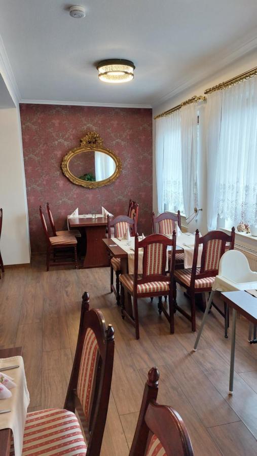 Hotel & Restaurant Lindengarten Lubben Luaran gambar