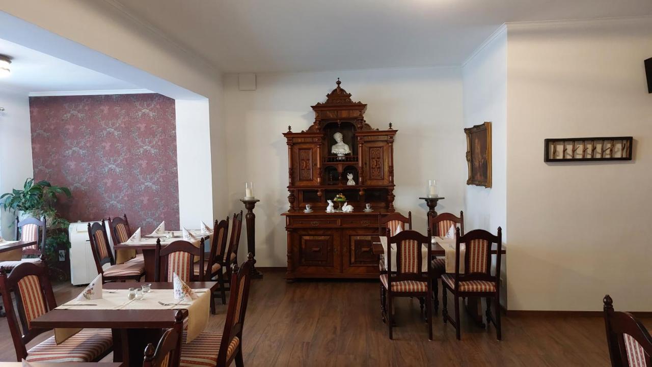 Hotel & Restaurant Lindengarten Lubben Luaran gambar