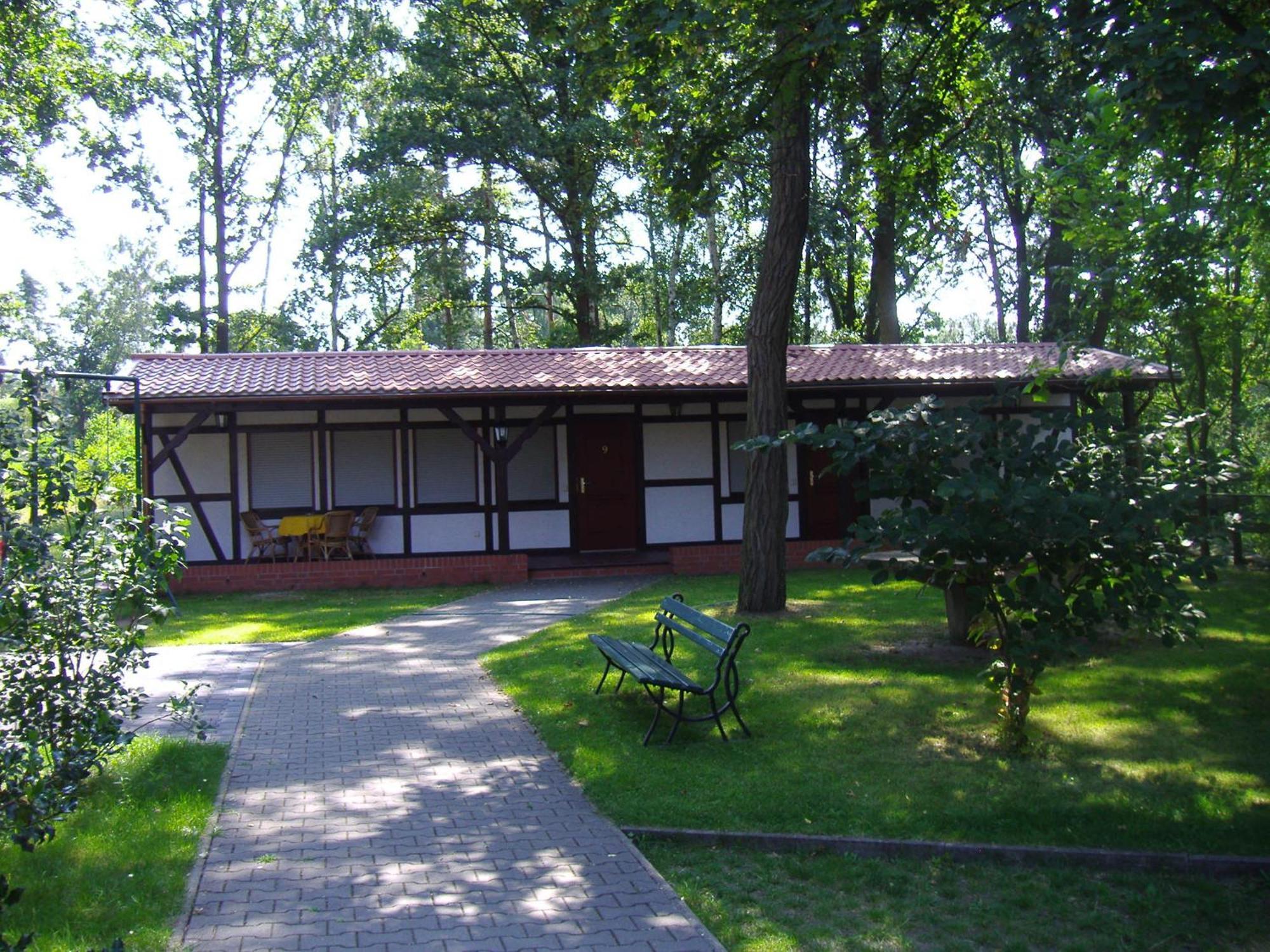 Hotel & Restaurant Lindengarten Lubben Luaran gambar