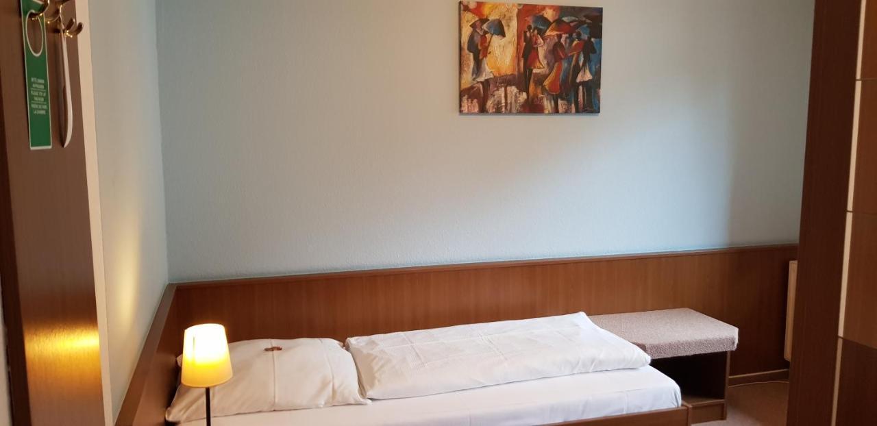 Hotel & Restaurant Lindengarten Lubben Luaran gambar